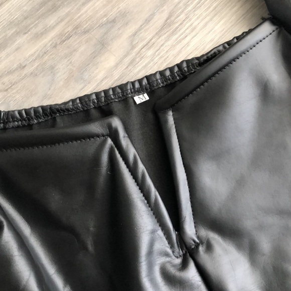 Vegan 🖤 Black Leather Dress - Picture 8 of 9